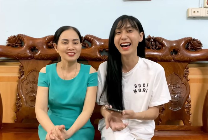 Showbiz 15/8: Mai Ngô khóc nức nở nói về scandal trong quá khứ ảnh 1