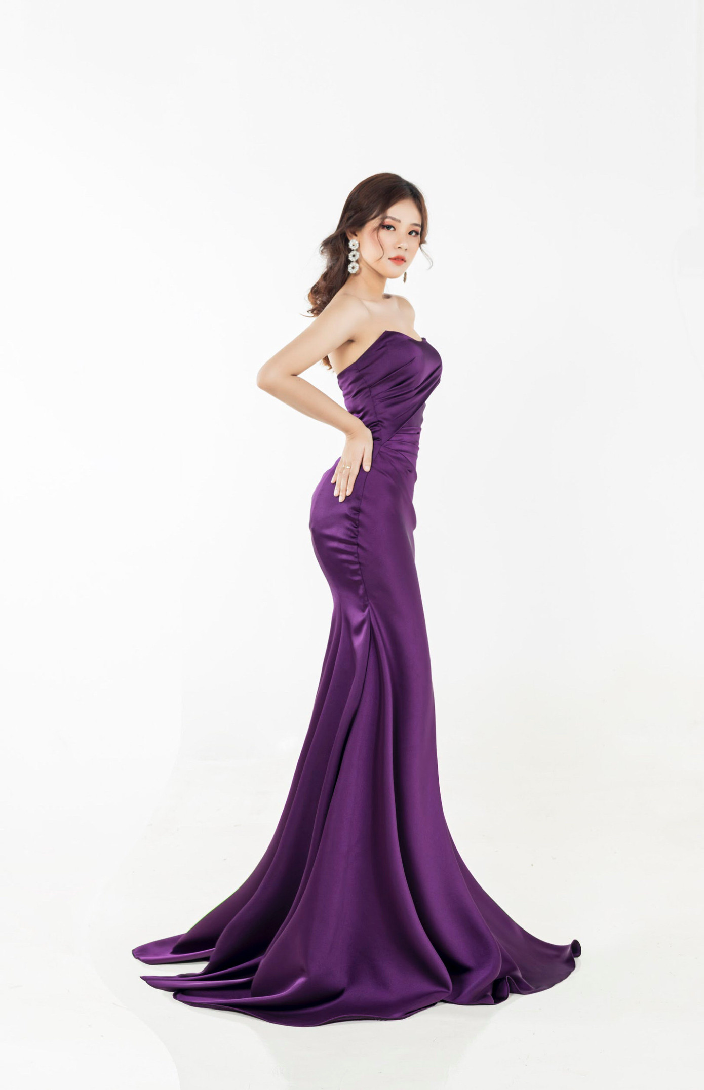 Nữ trợ lý kiểm toán dự thi Hoa hậu Việt Nam 2020 ảnh 3