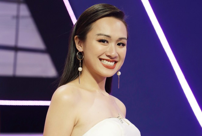 Showbiz 3/8: Vân Hugo hoãn đám cưới vì bệnh dịch COVID-19 ảnh 1