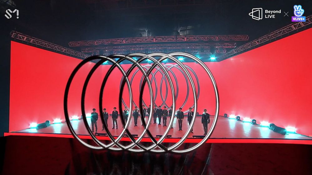 Chiêu đãi fan loạt hit từ thời debut đến nay, NCT “bỏ túi” kỷ lục mới “hậu” concert ảnh 10