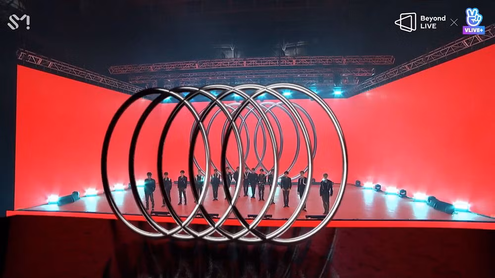 Chiêu đãi fan loạt hit từ thời debut đến nay, NCT “bỏ túi” kỷ lục mới “hậu” concert ảnh 10