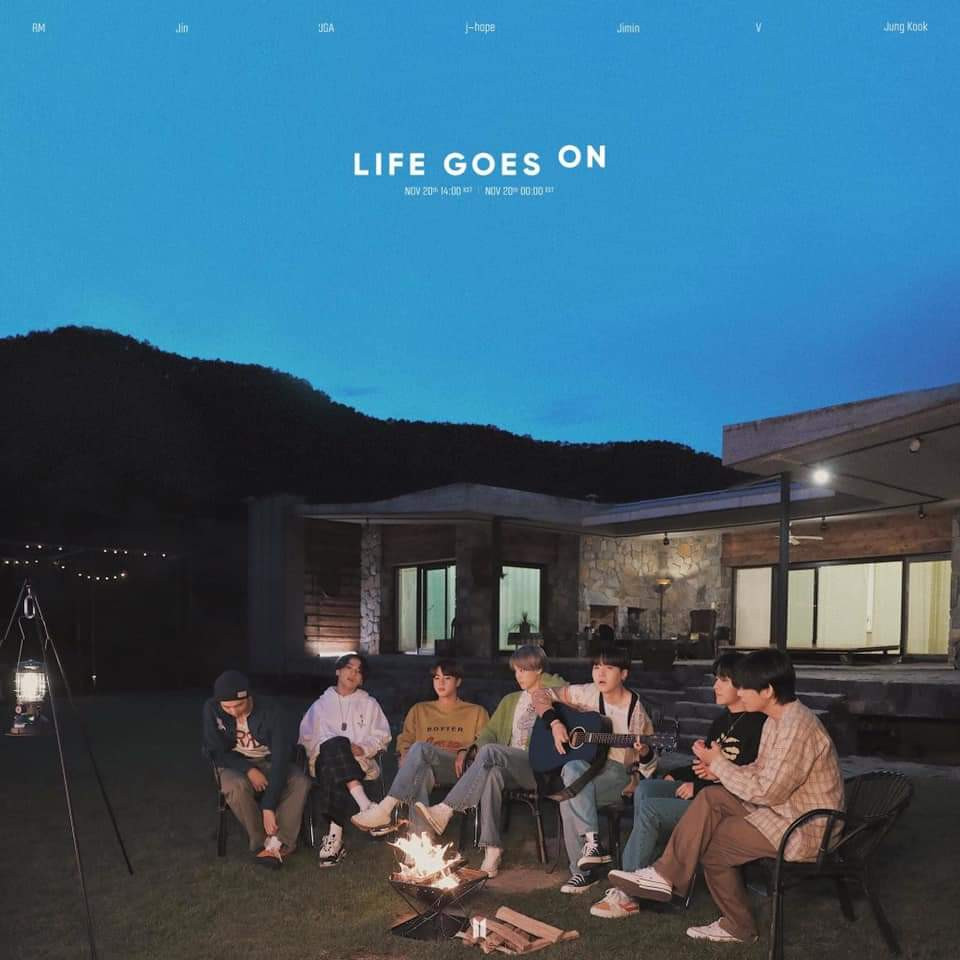 BTS comeback 24h đầu tiên: “Life Goes On” và “Dynamite” lâm vào cảnh “huynh đệ tương tàn“ ảnh 1