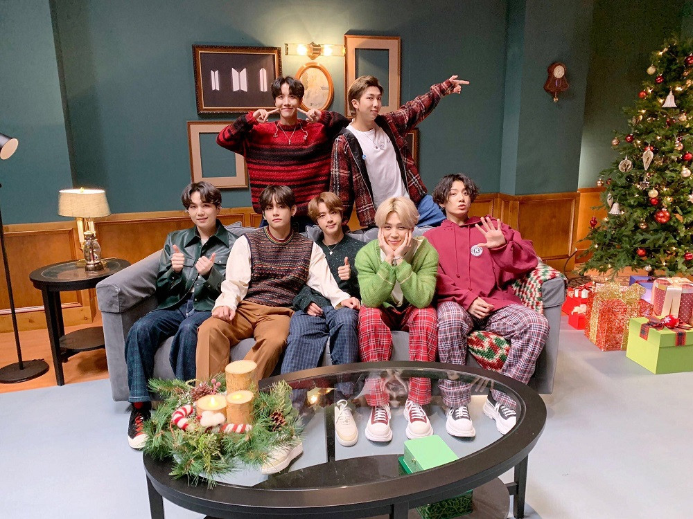 “Người chơi hệ Billboard” BTS lập kỳ tích khi “Life Goes On” No.1 Billboard Hot 100 ảnh 4