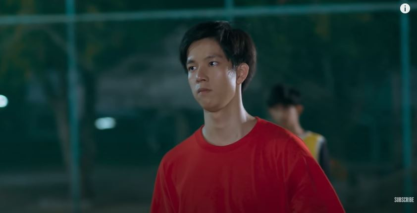 2gether The Series: Sarawat dụ dỗ “cừu non” Tine, tỏ tình công khai trên sân khấu ảnh 10