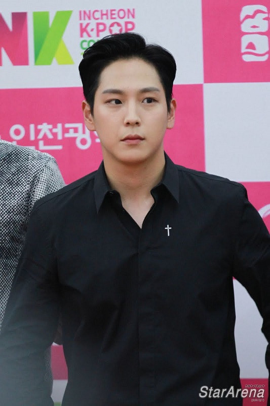 SỐC: Himchan (cựu thành viên B.A.P) lái xe khi say rượu, gây tai nạn lúc nửa đêm ảnh 2