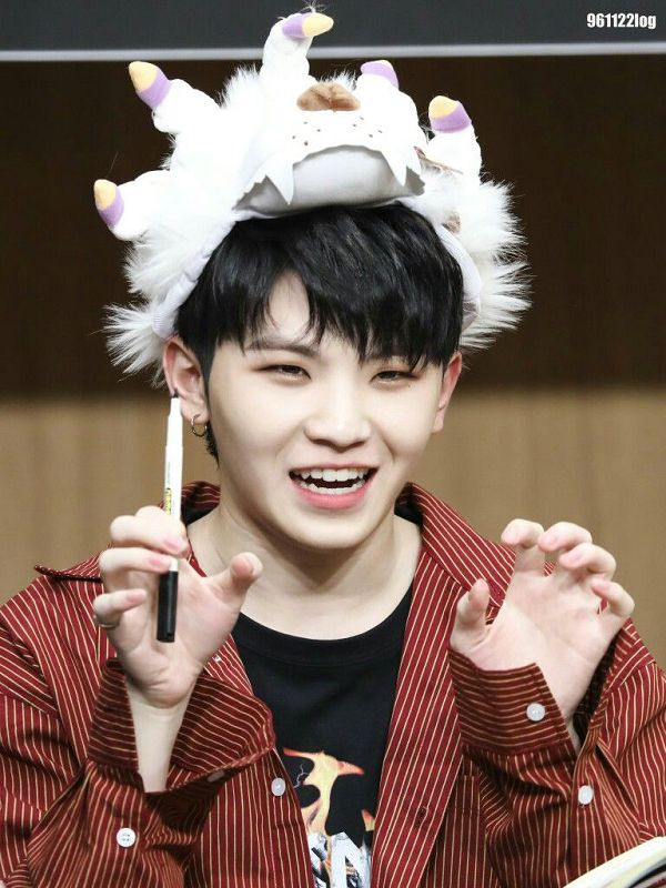 Điều gì làm nên những “cây hút fan” của các nhóm nhạc K-Pop? ảnh 10