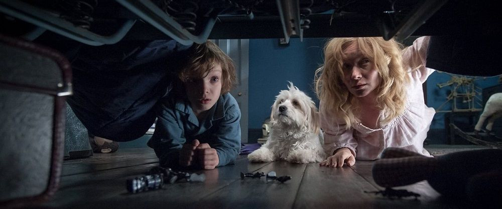 Không cần cảnh “jump-scare”, 5 bộ phim kinh dị này vẫn tạo nên một nỗi ám ảnh khó quên ảnh 1