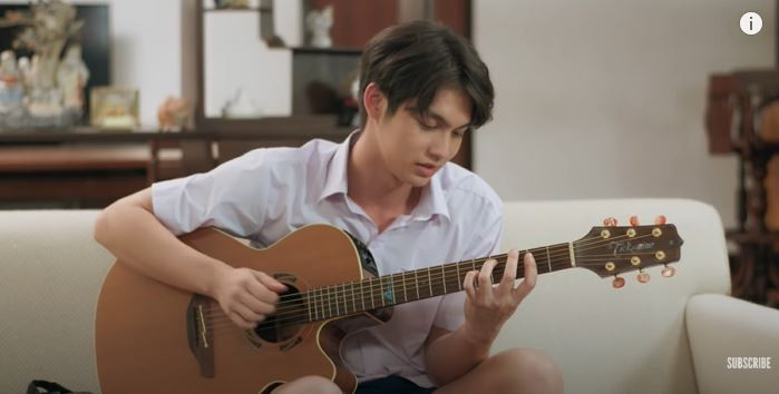 2gether The Series: Tine lần đầu biết ghen, Sarawat cứu người thương trong rừng ảnh 7