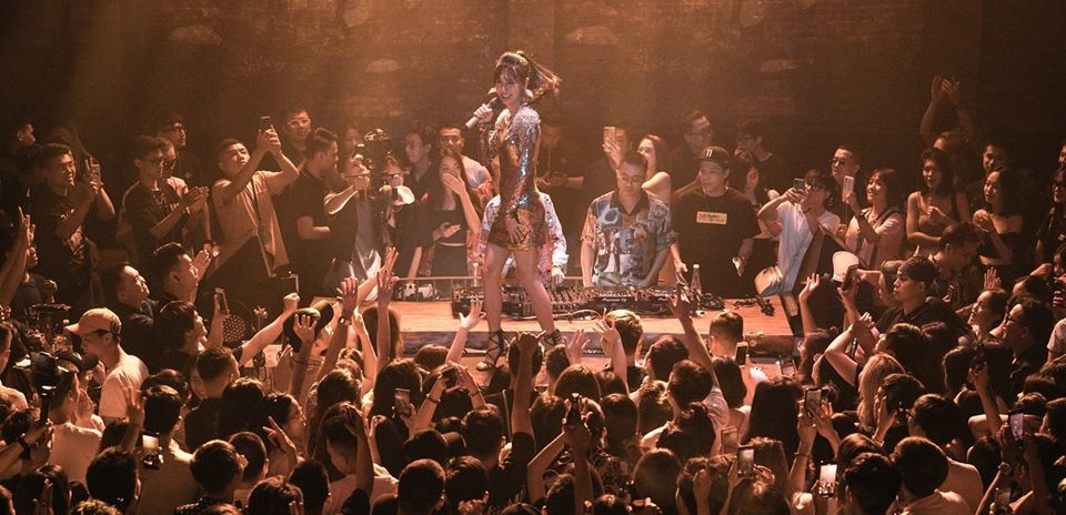 Tóc Tiên tức giận, lên tiếng bảo vệ Lynk Lee trước những bình luận thiếu văn hóa ảnh 2