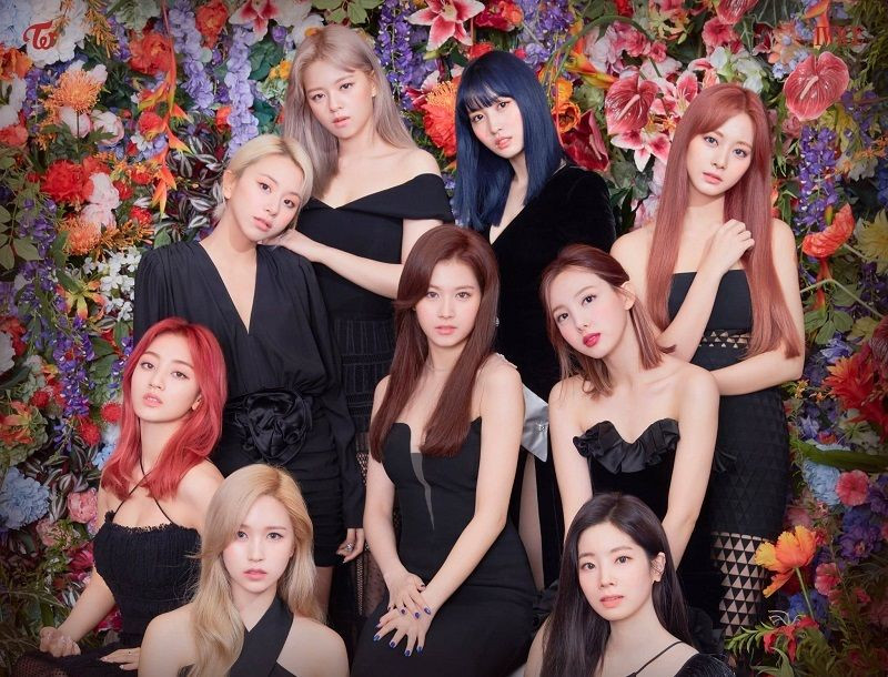 Đây là cách TWICE đối xử với Jungyeon khi cô nàng không thể tham gia quảng bá ảnh 3