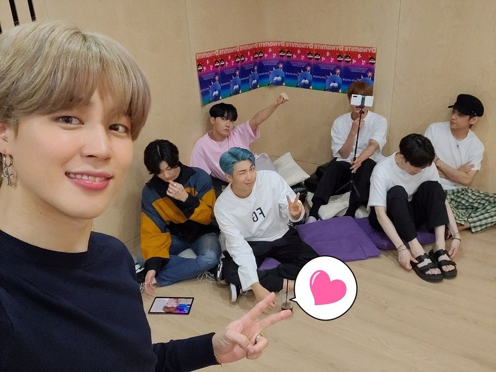 Sau 24h đầu tiên, BTS bùng nổ với loạt thành tích và kỷ lục siêu ngầu cùng “Dynamite” ảnh 5