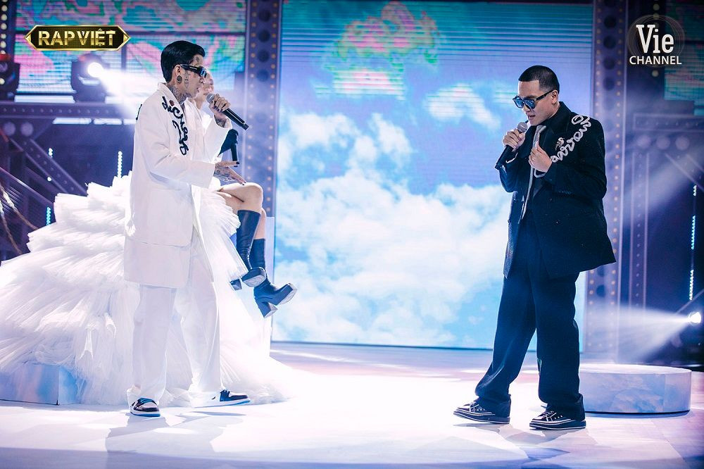 Bài hát cuối cùng trên sàn đấu “Rap Việt” là món quà Dế Choắt dành tặng HLV Wowy ảnh 3