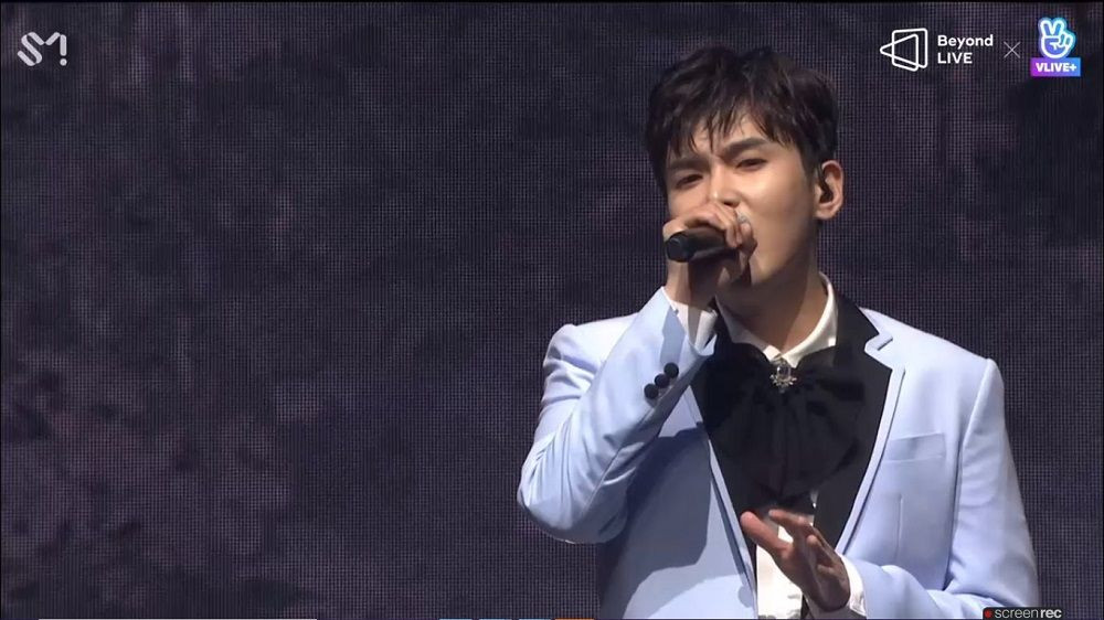 SUPER JUNIOR - K.R.Y. cám ơn fan bằng tiếng Việt tại concert online “Beyond LIVE” ảnh 3