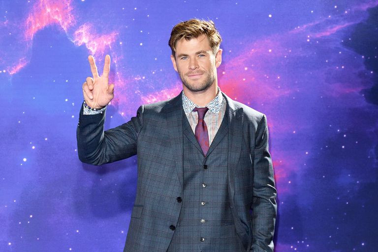 “Thần sấm” Chris Hemsworth khẳng định sẽ không “về hưu” sau “Thor: Love and Thunder” ảnh 2