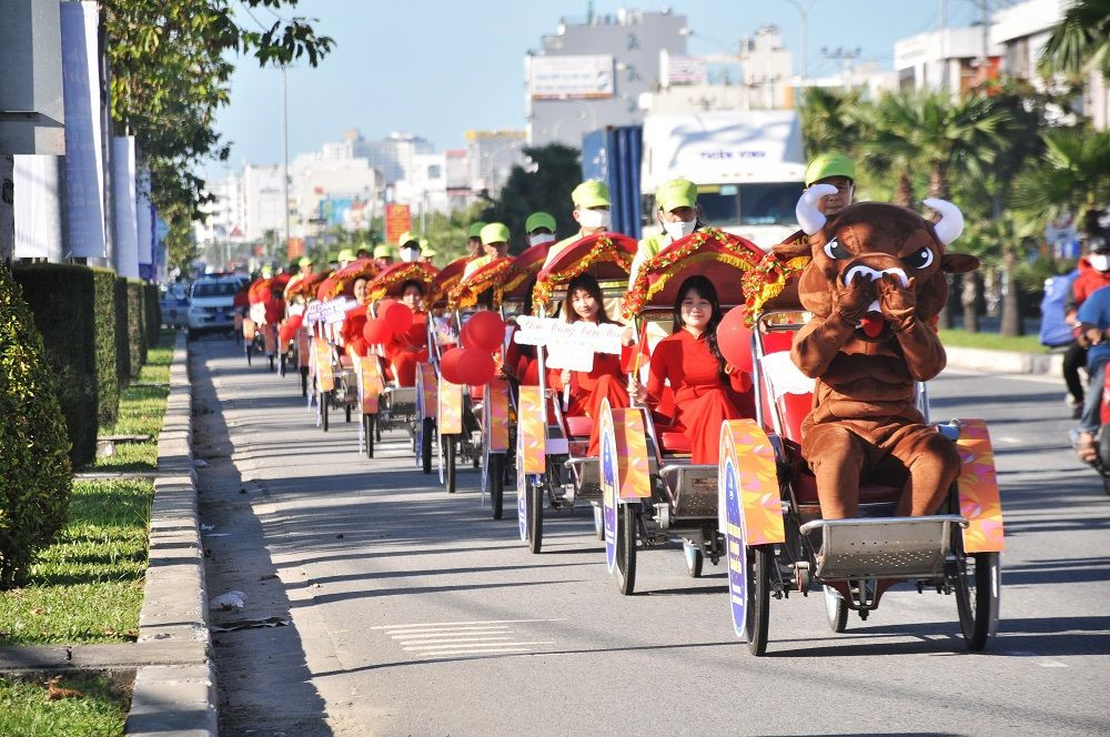 Chào năm mới 2021, Đà Nẵng miễn phí 3000 vé du thuyền ngắm cảnh sông Hàn về đêm ảnh 9