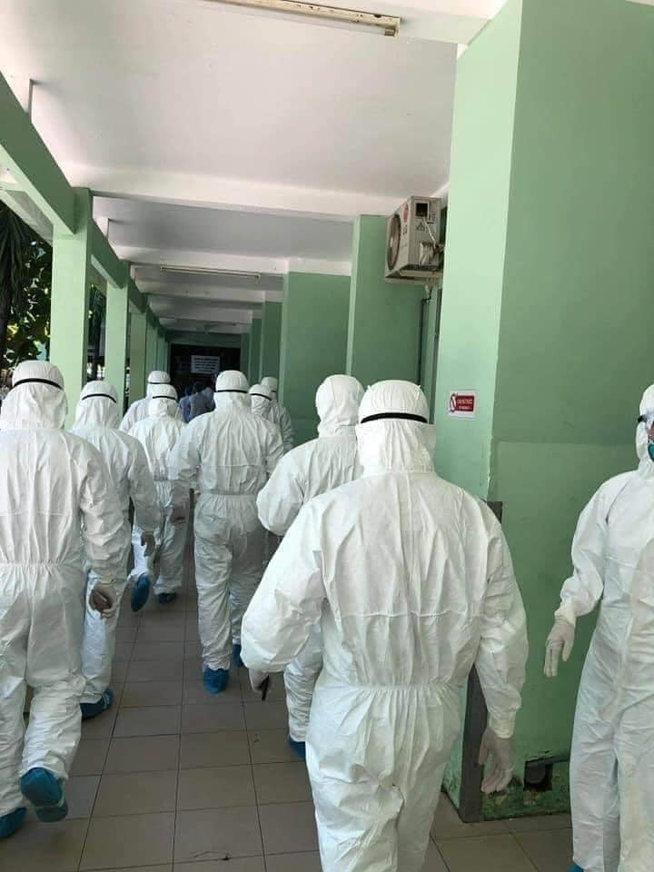 Những hình ảnh cảm động từ “tâm dịch” Đà Nẵng: “Đà Nẵng giữ sức khỏe, Đà Nẵng hỉ?“ ảnh 11