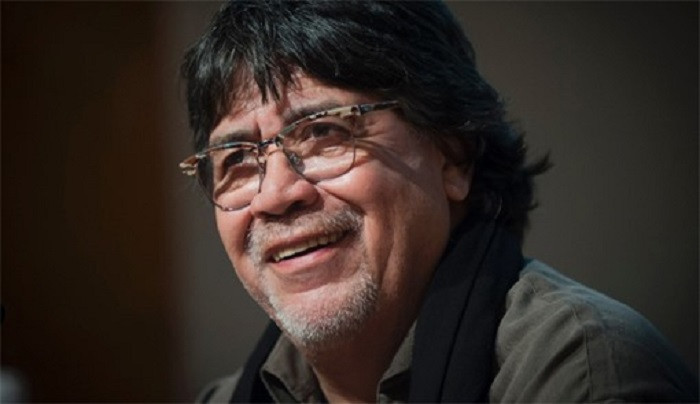 Tác giả “Chuyện con mèo dạy hải âu bay” Luis Sepúlveda qua đời vì COVID-19 ảnh 2