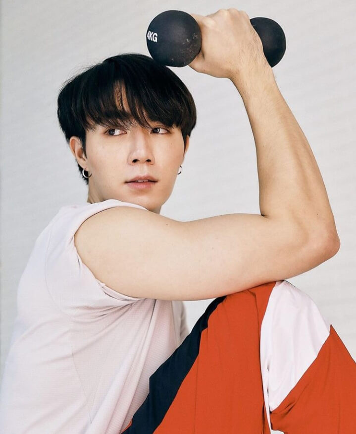 5 điều thú vị về Zee Pruk Panich (Why R U? The Series) mà fan cứng cần biết ảnh 3