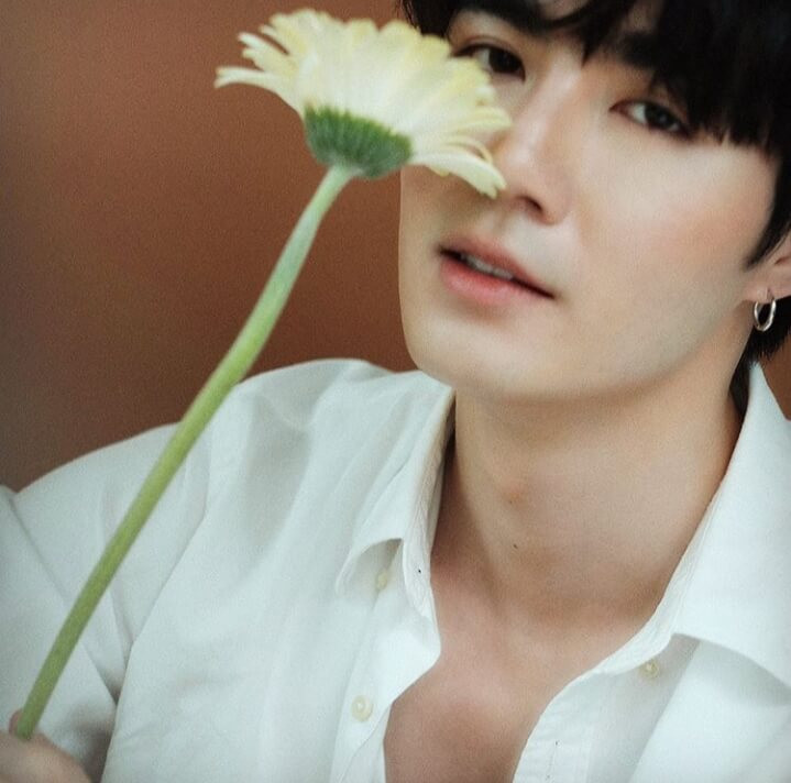 5 điều thú vị về Zee Pruk Panich (Why R U? The Series) mà fan cứng cần biết ảnh 2