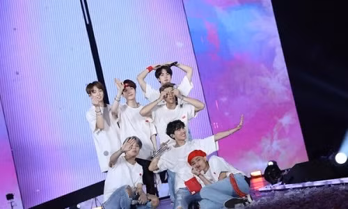ARMY Việt rưng rưng nhớ lại concert cuối của BTS World Tour “Love Yourself” ở Bangkok ảnh 6 ARMY Việt rưng rưng nhớ lại concert cuối của BTS World Tour “Love Yourself” ở Bangkok ảnh 6