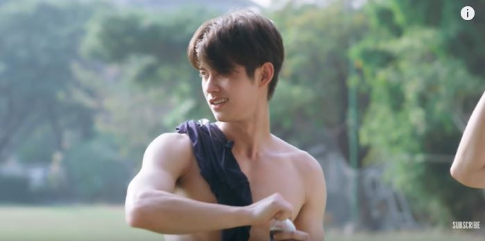 2gether The Series: Sarawat chẳng ngại nói cho cả thế giới biết mình yêu Tine ảnh 6