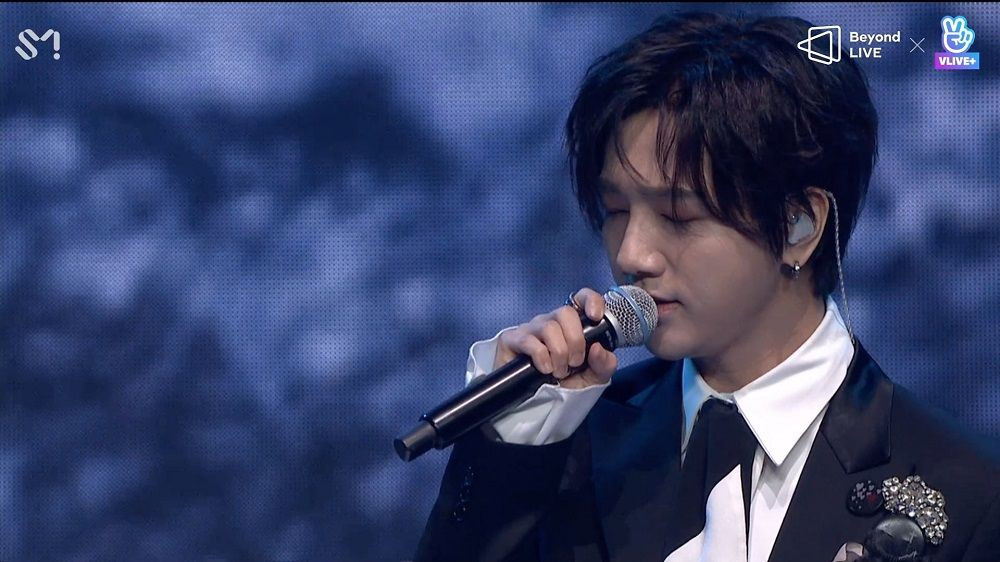 SUPER JUNIOR - K.R.Y. cám ơn fan bằng tiếng Việt tại concert online “Beyond LIVE” ảnh 4