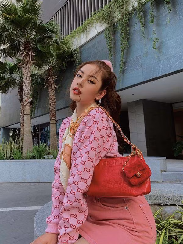 Mini bag - Túi xách tí hon “nhỏ mà có võ”, được các mỹ nhân V-Biz vô cùng “cưng chiều” ảnh 6