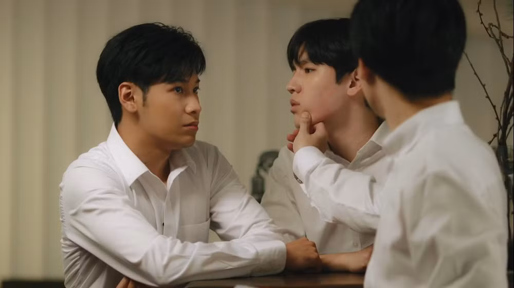 “I’m Tee, Me Too”: Dở khóc, dở cười khi 6 anh chàng “mặn như biển cả” ở chung một nhà ảnh 6