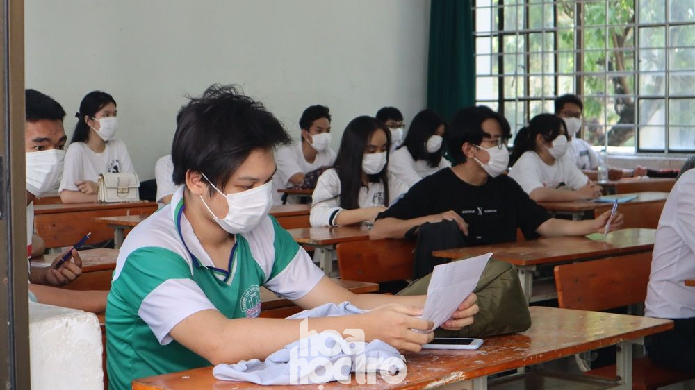 Đợt 2 này, Đà Nẵng là nơi có số lượng thí sinh thi đông nhất. Thành phố đã sẵn sàng cho kì thi đặc biệt này. - Ảnh: Ngọc Trâm Đà Nẵng: Sĩ tử “check-in” địa điểm dự thi Tốt nghiệp THPT, công tác chuẩn bị đã sẵn sàng ảnh 5