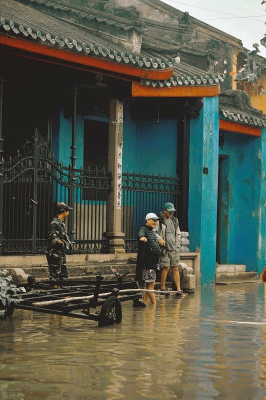 Những câu chuyện đáng yêu đằng sau bộ ảnh “Venice Hội An” thắp sáng những ngày mưa lũ ảnh 18