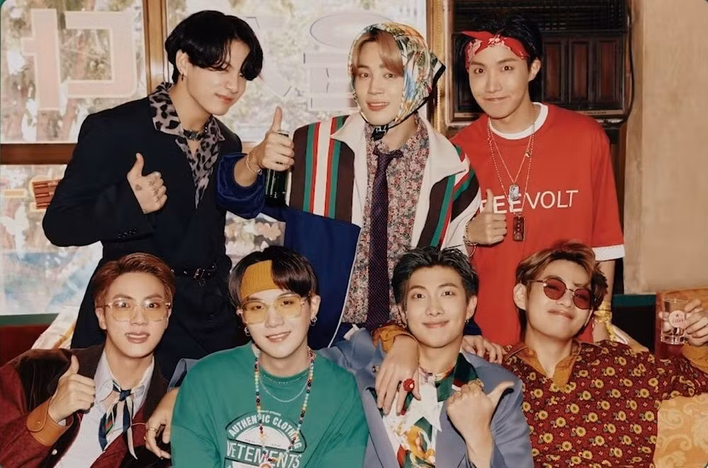 Những kỷ lục đính kèm kỳ tích có 1-0-2 của BTS trong 62 năm lịch sử Billboard Hot 100 ảnh 4