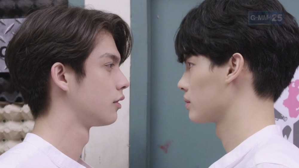 Still 2gether: Cảnh khóc của Tine khiến mạng xã hội Thái “dậy sóng” vì quá xuất sắc ảnh 9