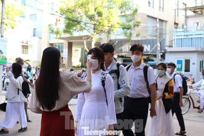 Tạm biệt máy vi tính và wifi, teen Đà Nẵng chính thức trở lại trường trong năm học mới ảnh 7