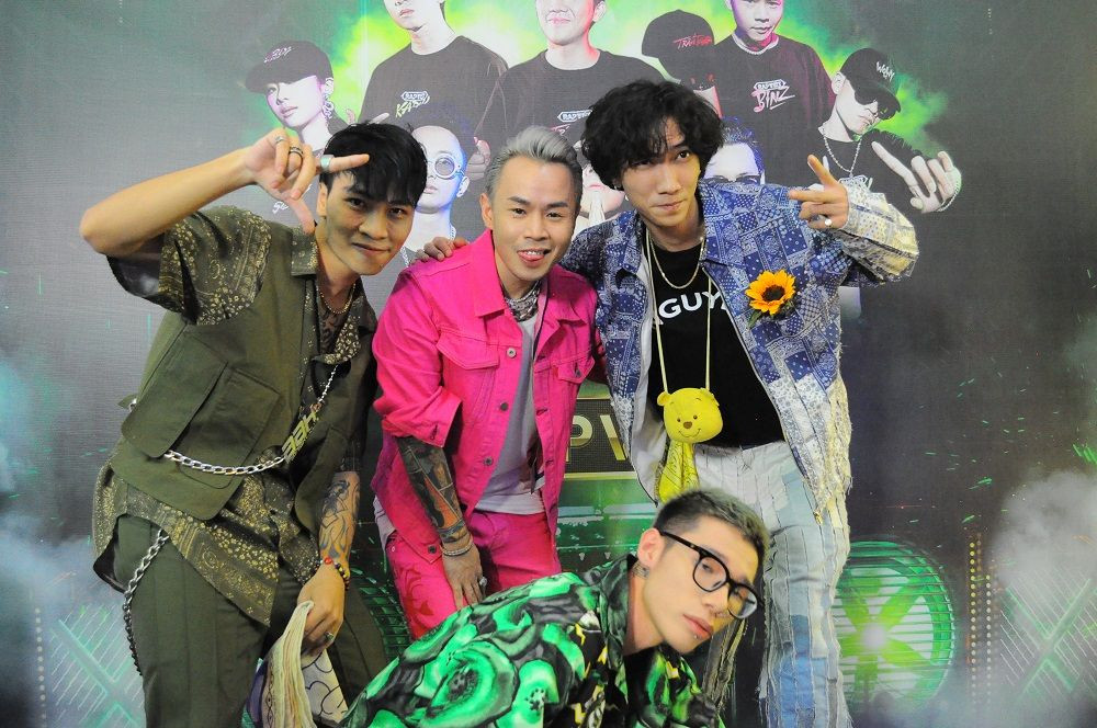 Đêm Chung kết - Trao giải “Rap Việt“: Dàn sao đình đám khoe dáng trên thảm đỏ ảnh 3