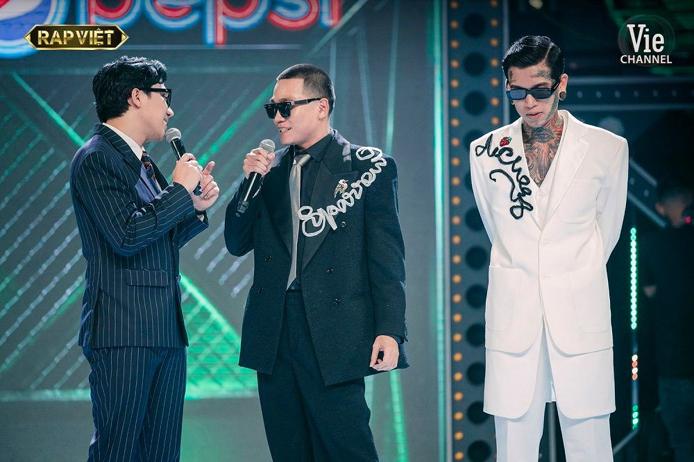 Bài hát cuối cùng trên sàn đấu “Rap Việt” là món quà Dế Choắt dành tặng HLV Wowy ảnh 4