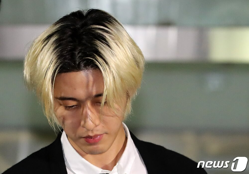 Rời nhóm vì scandal mua bán chất cấm, 1 năm qua cuộc sống của B.I (iKON) ra sao? ảnh 1