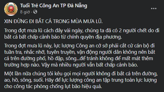 Cơ quan chức năng lên tiếng kêu gọi người dân không đi bắt cá trên đường (Ảnh: Tuổi trẻ Công an TP Đà Nẵng) Đường phố Đà Nẵng hóa sông, người dân đổ ra chèo thuyền, bắt cá mặc thành phố can ngăn ảnh 5