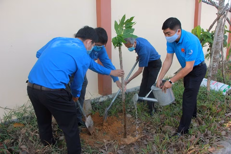Tháng Thanh niên 2021: Dù không tổ chức lễ phát động, Bình Dương vẫn ra quân hoành tráng ảnh 3