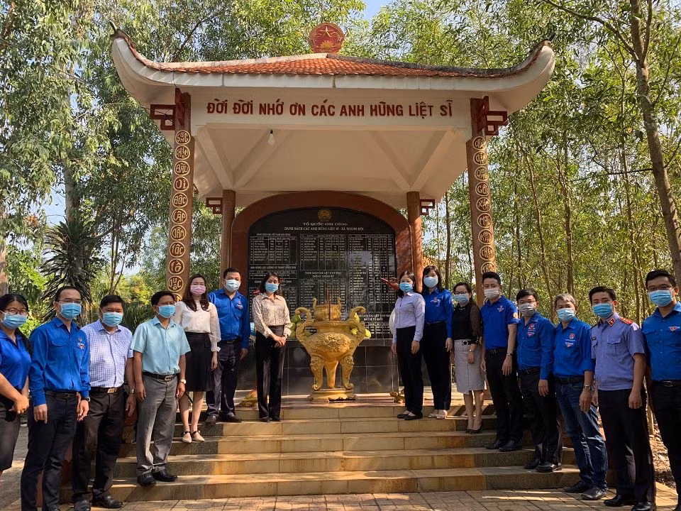 Tháng Thanh niên 2021: Dù không tổ chức lễ phát động, Bình Dương vẫn ra quân hoành tráng ảnh 5