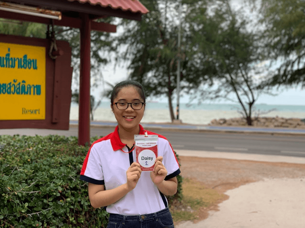 Thế hệ Z tiếp lửa cho cộng đồng trên mặt trận chống đại dịch COVID-19 ảnh 1