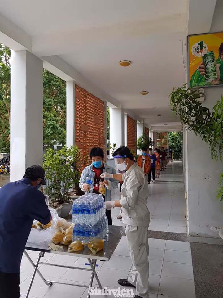 “Đà Nẵng đã cưu mang mình, giờ là lúc mình chia sẻ hoạn nạn, chiến đấu vì thành phố!“ ảnh 4