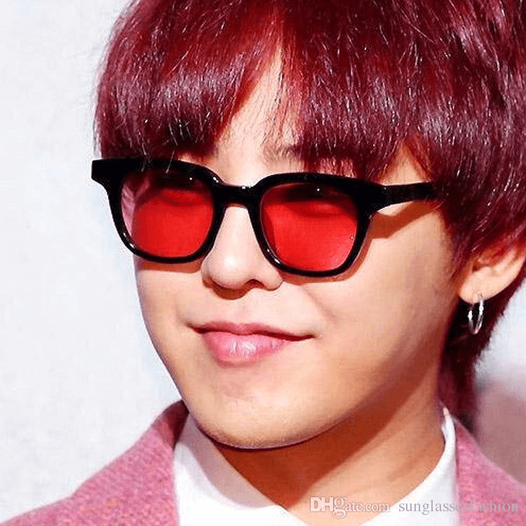 Những mẫu kính râm cực hot, giúp bạn có “cheap moment” với idol trong mùa Hè này ảnh 7