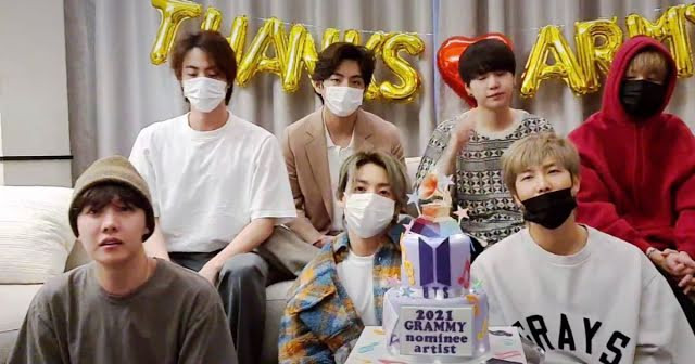 ARMY hô vang “We Purple You!”, BTS hồi đáp “We Love You!” hậu Grammys 2021 ảnh 10