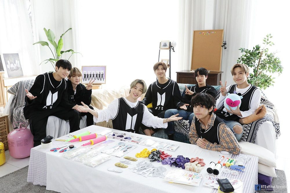 BTS “thả thính” phim mới trước ngày tung single khiến ARMY hết sức phấn khích ảnh 2