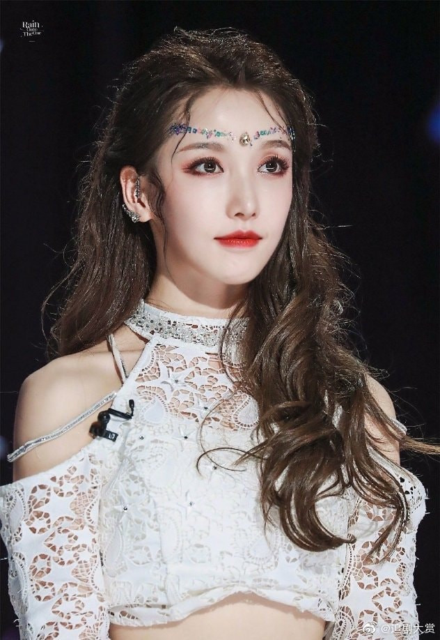 C-Biz tuần qua: Phim “bách hợp” mới sắp lên sóng, thí sinh sáng giá rời “Sáng tạo doanh“ ảnh 5