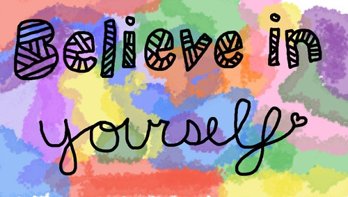 Chiếc xe có động cơ tự động vẫn chạy bền hơn chiếc xe do người khác đẩy, phải không em? ảnh 1