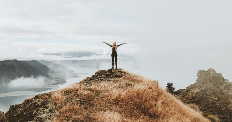 Đừng giới hạn những thử thách của bạn, hãy thử thách những giới hạn của bạn ảnh 1