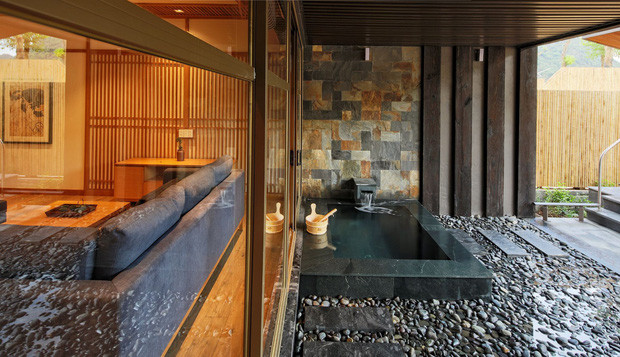 Khu suối khoáng Onsen “độc nhất vô nhị” ở Việt Nam: Đẹp và xịn như Nhật Bản, vừa mở đã kín ảnh 4