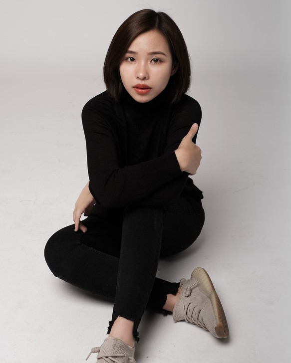 Học vấn dàn WAGs Việt: Người tốt nghiệp thạc sĩ, người là du học sinh ảnh 2