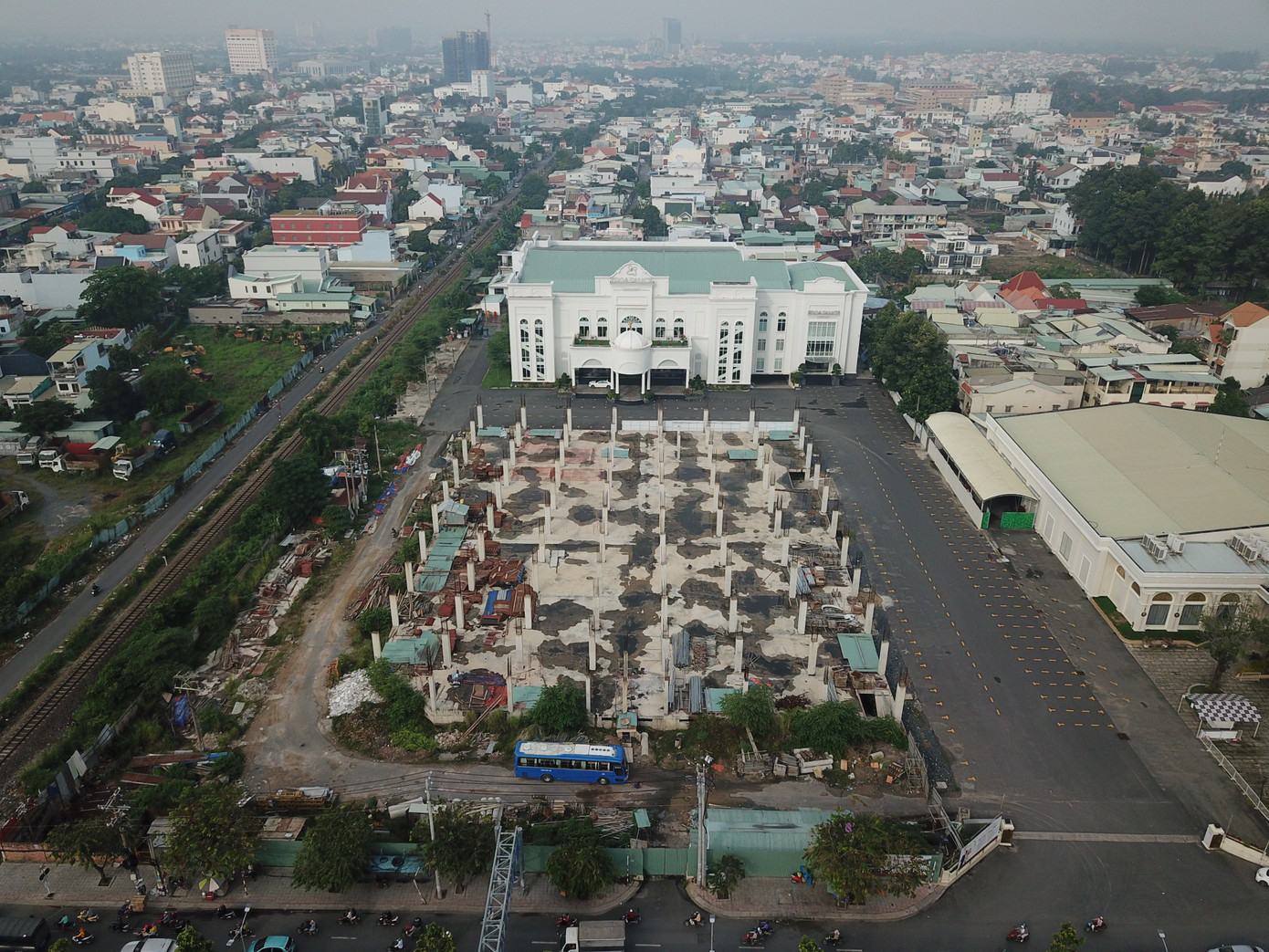 Cận cảnh khu phức hợp không phép giữa trung tâm thành phố Biên Hòa ảnh 3